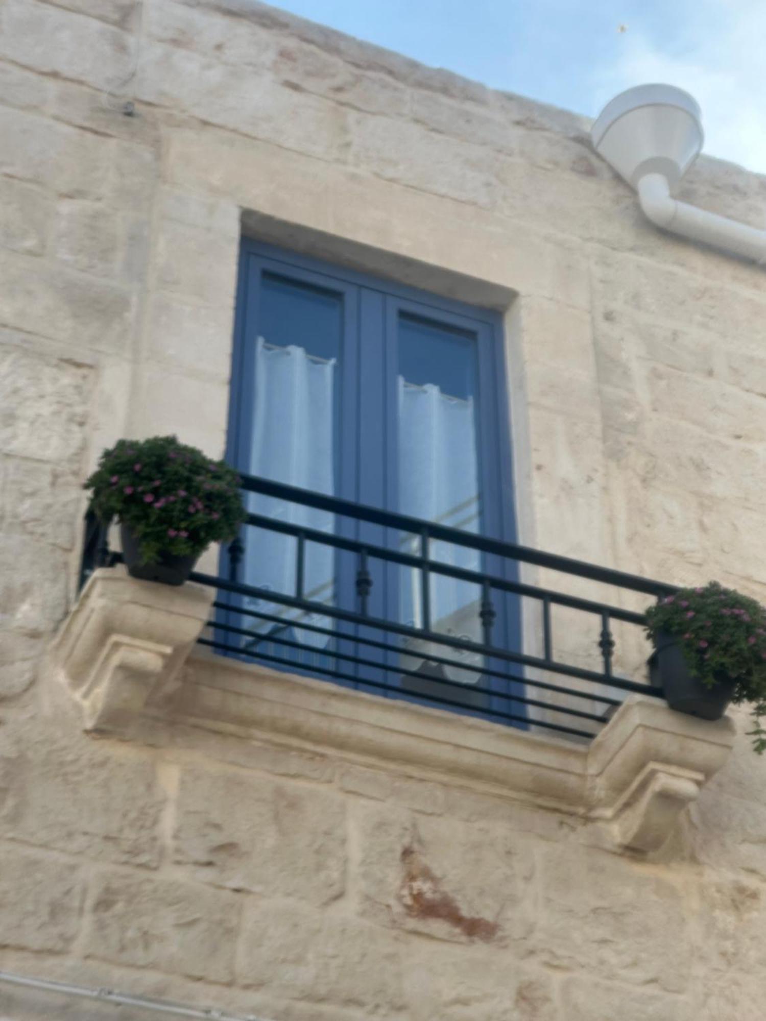Suite La Petra Ceglie Messapica Exterior foto